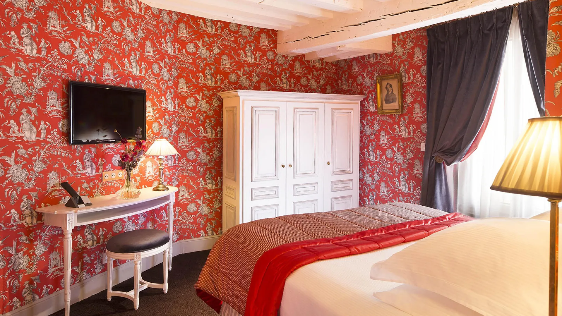 Hotel De Buci 4*